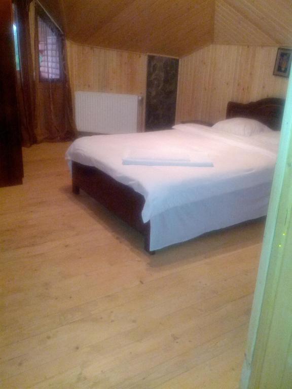 Pensiunea Magdalena Cîmpulung Habitación foto